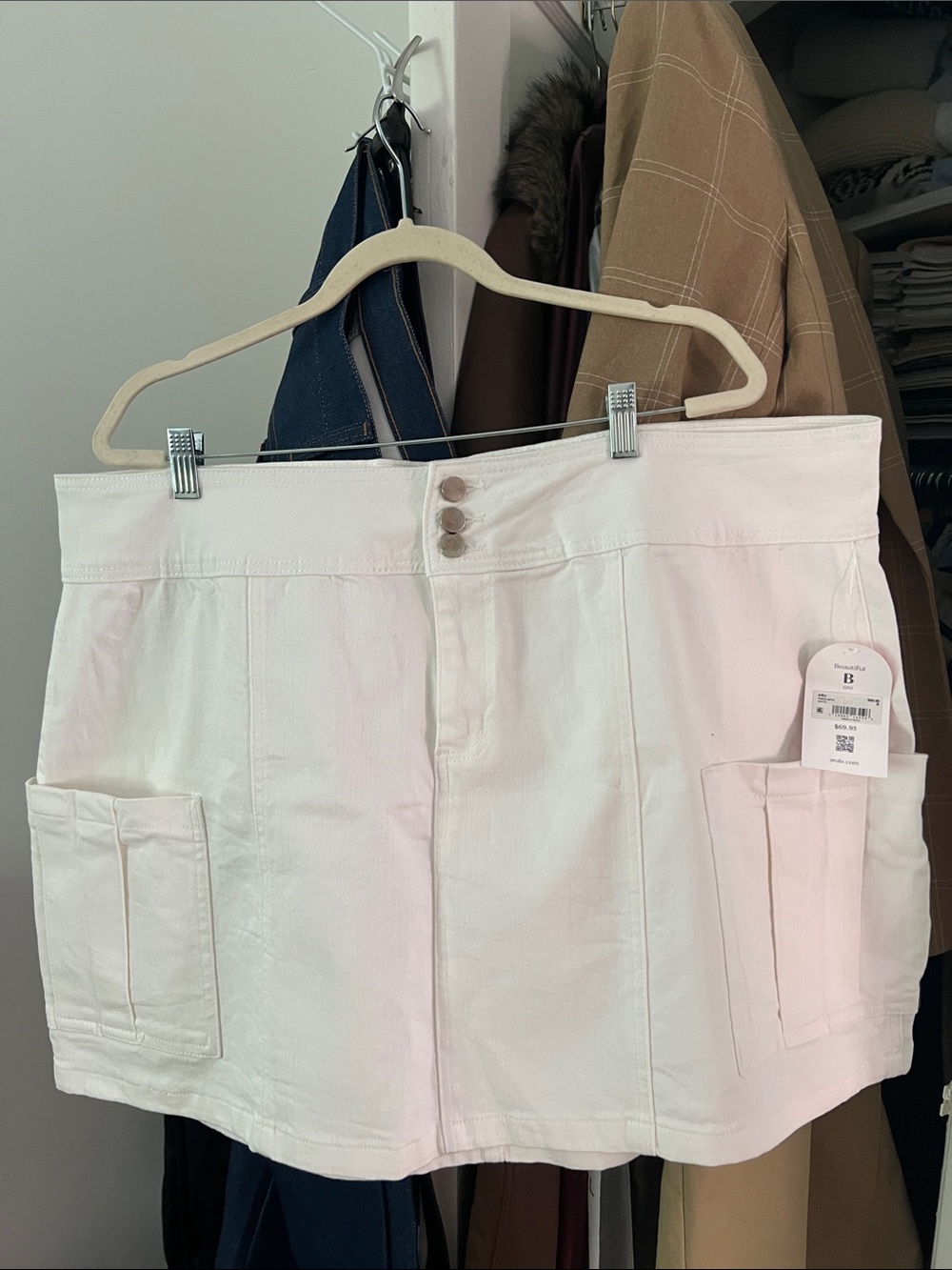 ARULA White Utility Skirt with Front Patch Pockets
